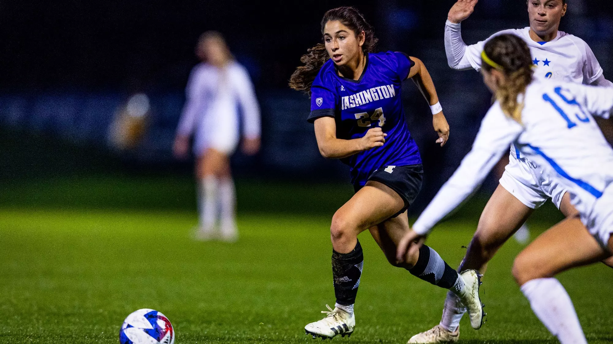 支撐整個賽 支撐整個賽